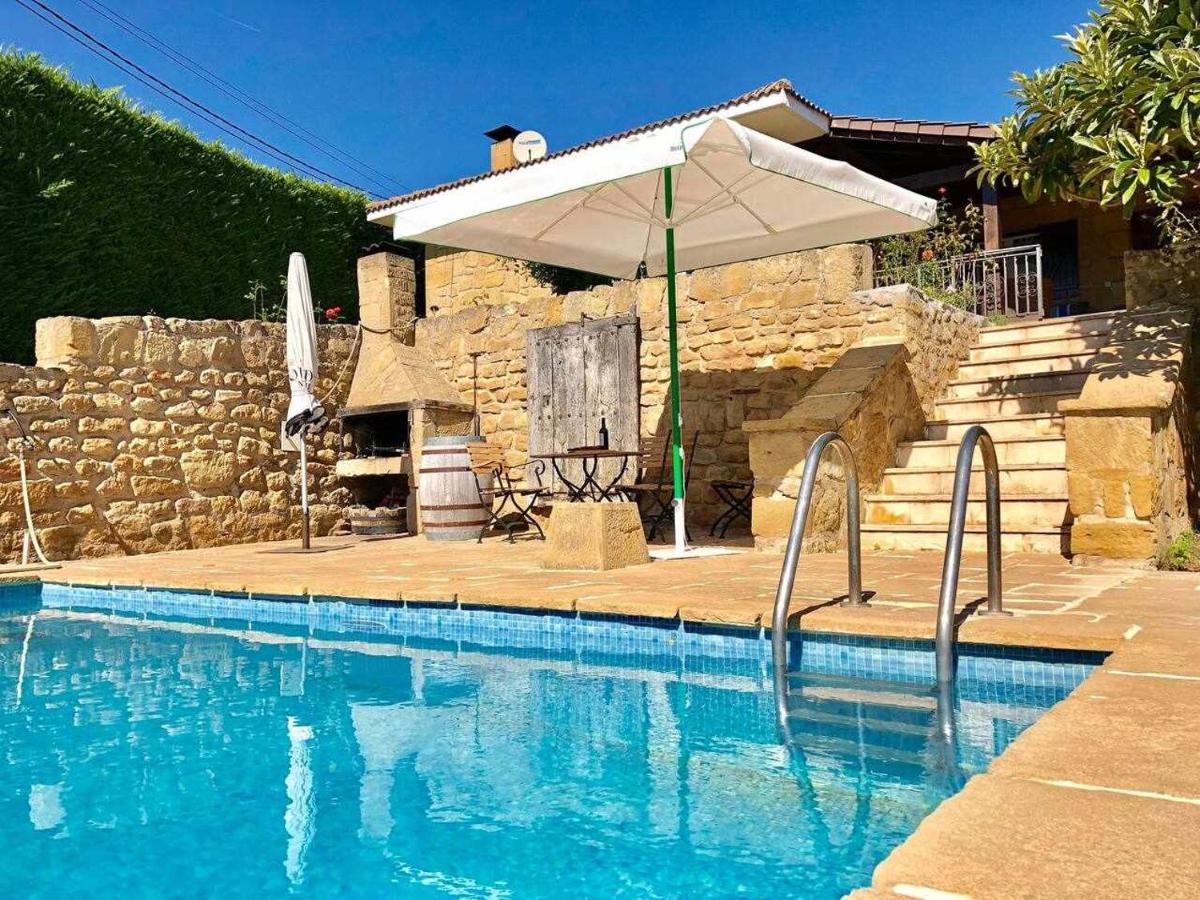 Sagastienea Villa Con Piscina Y Tenis En La Rioja Samaniego Luaran gambar