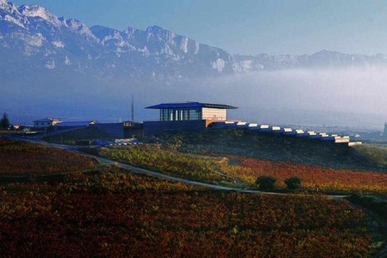 Sagastienea Villa Con Piscina Y Tenis En La Rioja Samaniego Luaran gambar